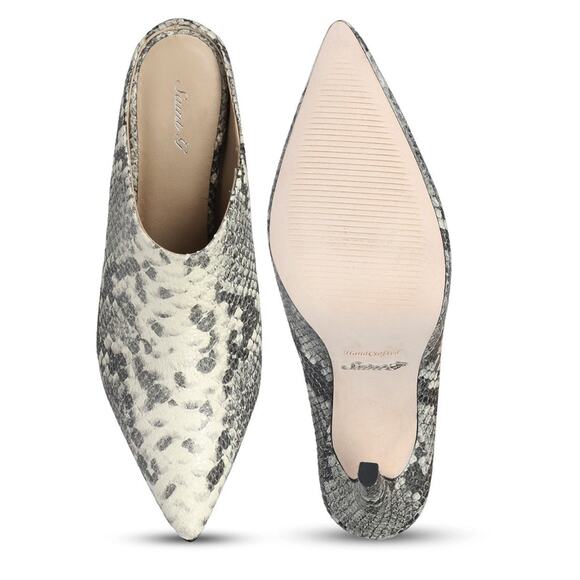 NWOB Saint G Grey Python Print Textured Leather Pumps (EURO 38, 39, 40) - Picture 3 of 5